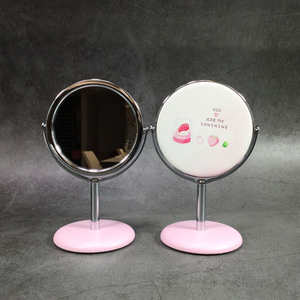 Портативное настольное зеркало из полиуретана с вращением на 360 градусов